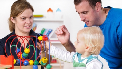 tre-em-nen-hoc-tieng-anh-tu-bao-nhieu-tuoi