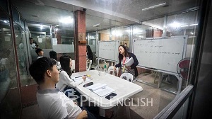 du-hoc-philippines-cho-nguoi-lon-tuoi-wales