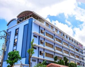 truong-anh-ngu-first-choice-dd