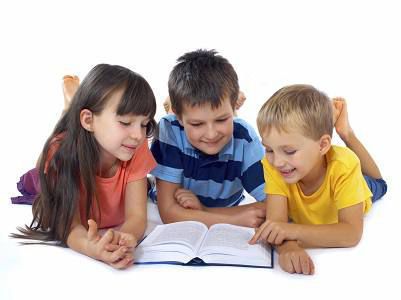 tre-em-nen-hoc-tieng-anh-tu-bao-nhieu-tuoi32b