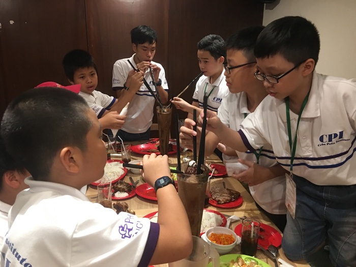 jack-cung-ban-trong-hoat-dong-cuoi-tuan