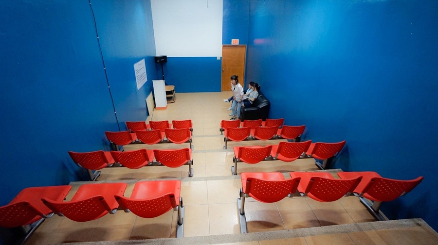 phong-van-quan-ly-truong-za-english-3