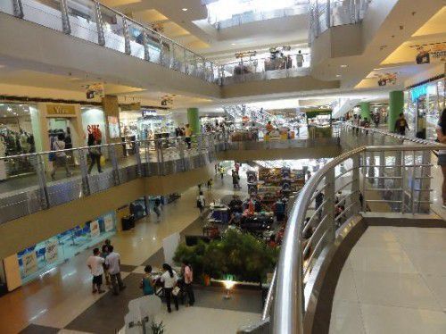 2-trong-1-ket-hop-hoc-tap-va-mua-sam-tai-philippines-6