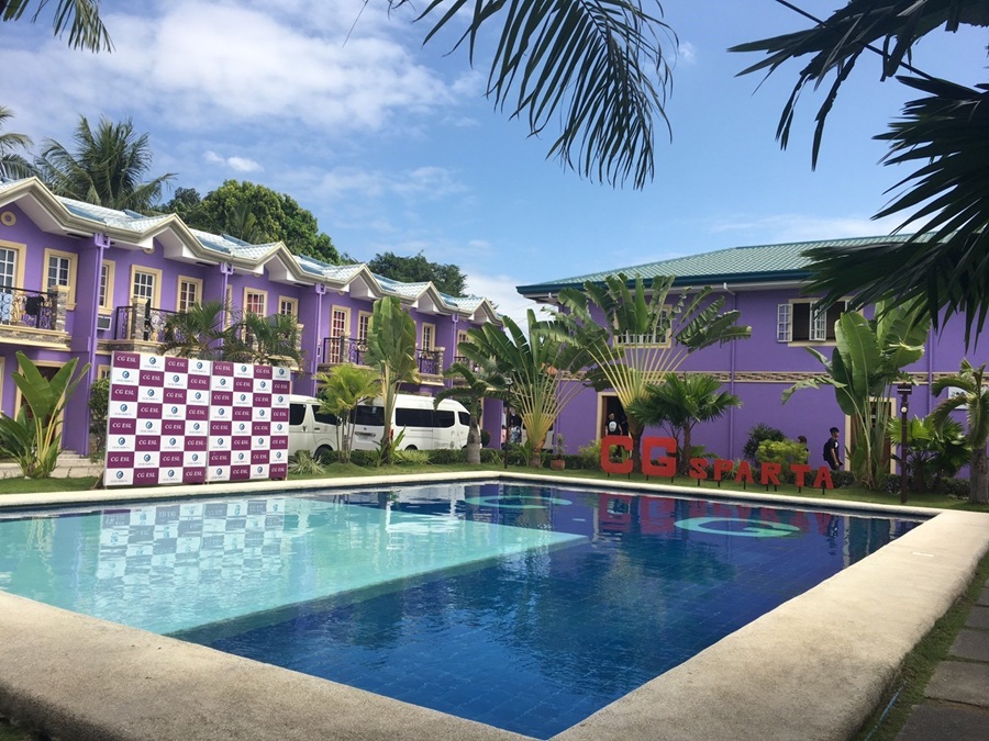 cg-sparta-cg-banilad-ngoi-truong-mau-tim-1