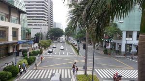 cuoc-song-tai-philippines-cua-ban-hong-phi