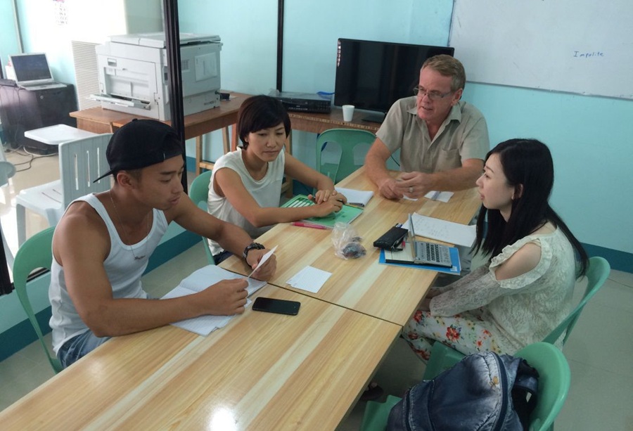 lop-hoc-nhom-tai-truong-anh-ngu-cella