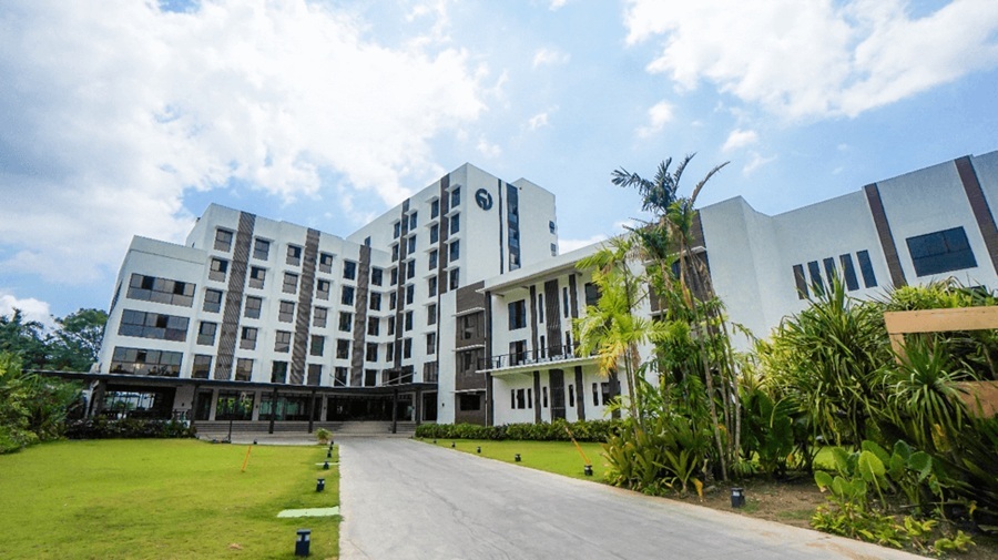 tham-quan-truong-anh-ngu-ev-1