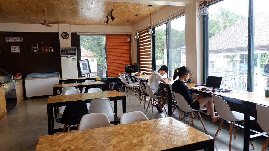 truong-anh-ngu-cg-banilad-moi-truong-hoc-tap-thoai-mai-va-than-thien-1