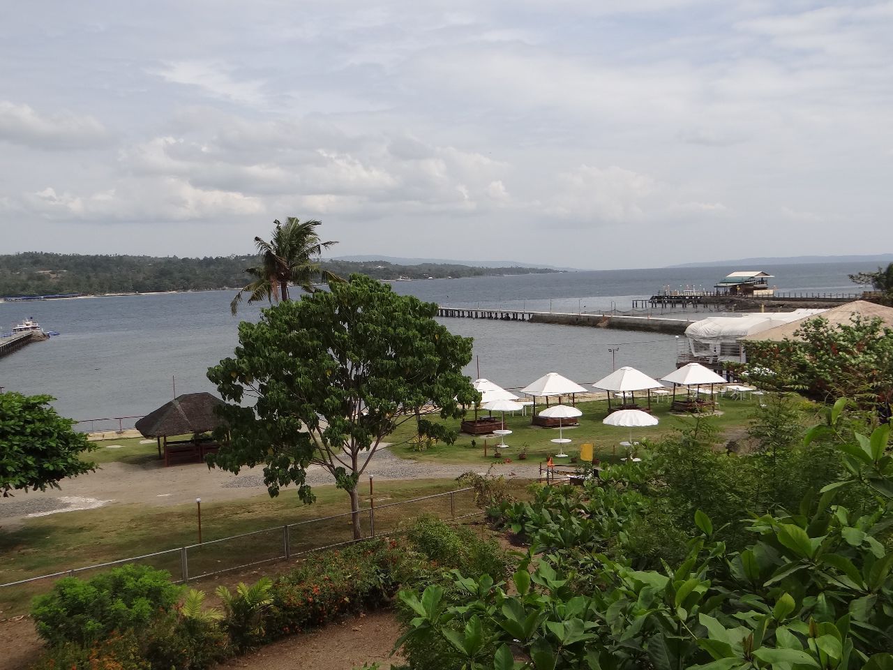 hoc-tap-voi-chi-phi-thap-tai-truong-anh-ngu-eg2