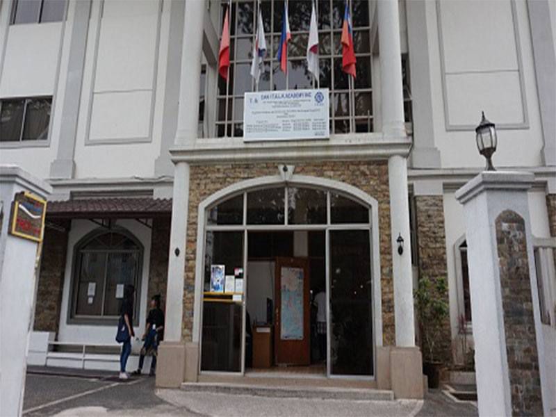 tham-quan-co-so-vat-chat-talk-yangco-va-tro-chuyen-cung-quan-ly-hoc-vien