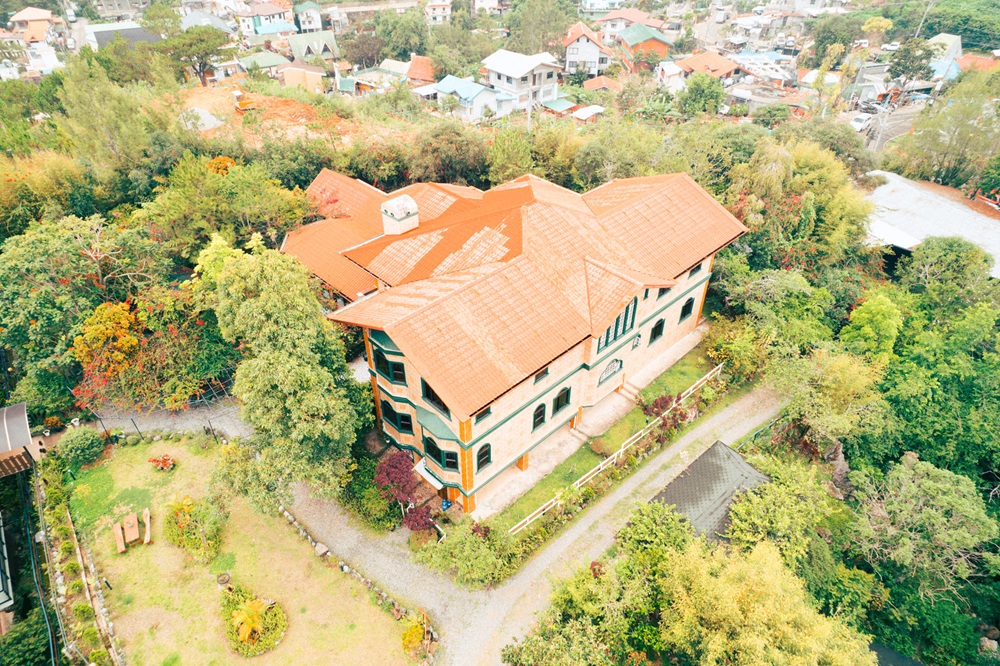 dai-dien-truong-jic-tham-van-phong-phil-english-hcm-vao-thang-10-2025-3