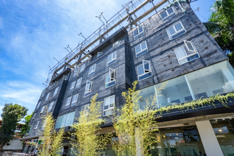 dai-dien-cella-tham-van-phong-phil-english-vao-thang-11-2025-3