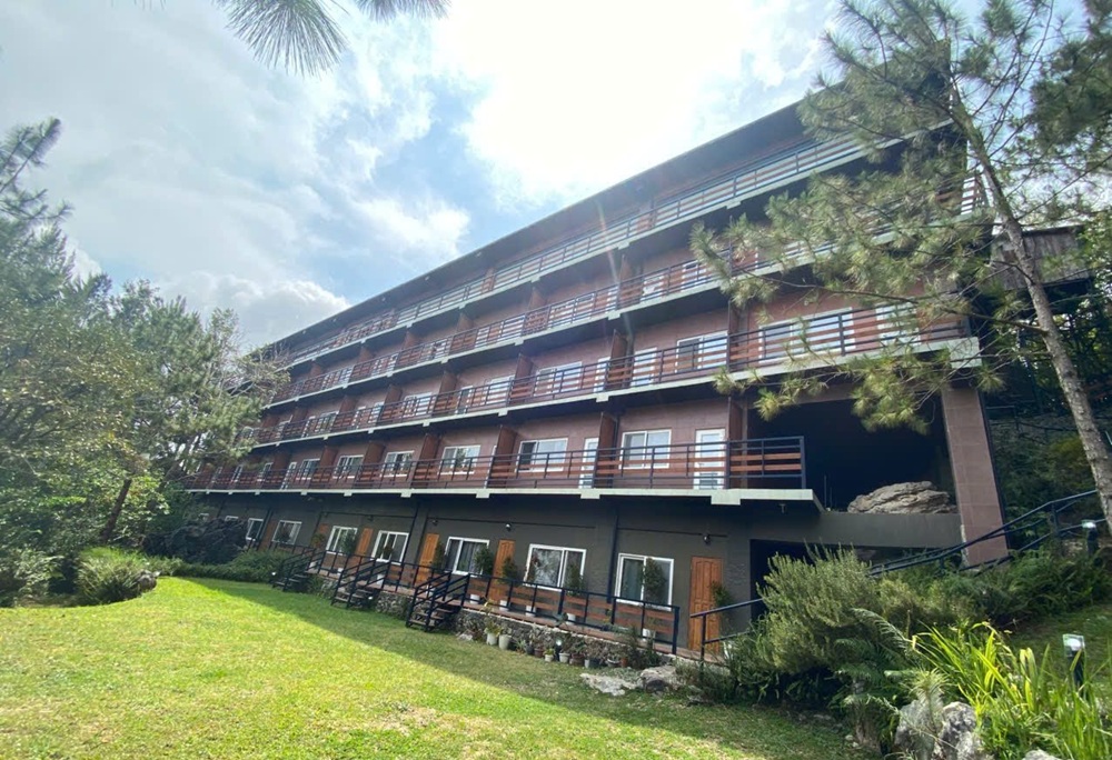 tong-quan-csvc-truong-jic-premium-1